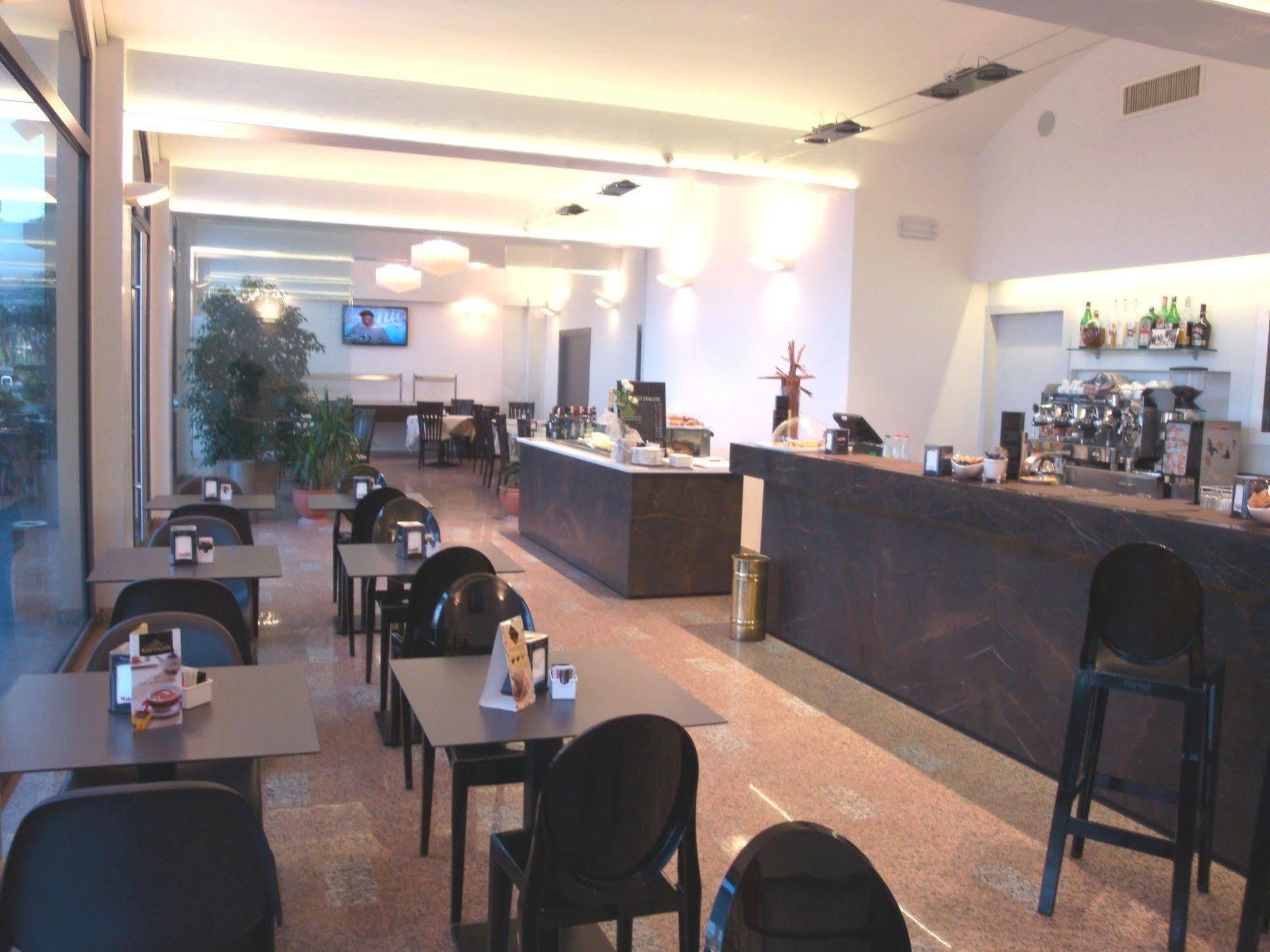 Hotel Pico Mirandola Dış mekan fotoğraf
